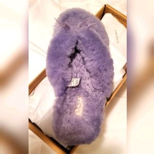 UGG Fluffy Flip Flops